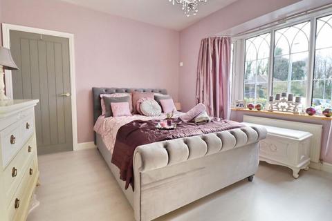 5 Ellis Crescent, Worsley, Manchester, M28 0SB