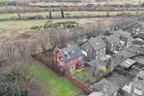 5 bedroom detached house for sale, Lockwood View, Upton, CH2