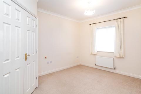 2 bedroom flat to rent, St. Helens Mews, Howden, Goole, DN14