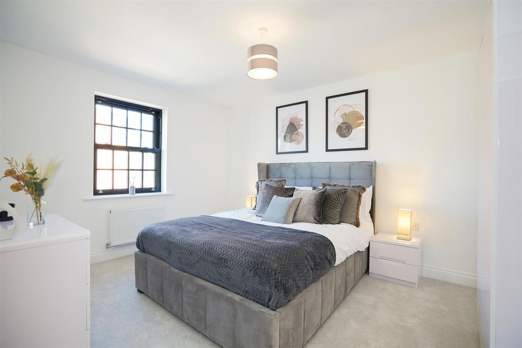 THE LANGHAM BEDROOM 4.jpg