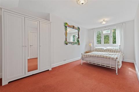 16 Clifton Road, London, N22 7XN