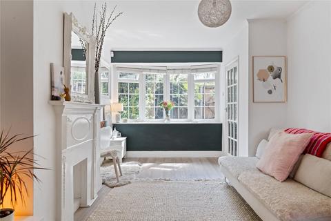 212 Alexandra Road, London, N10 2ES