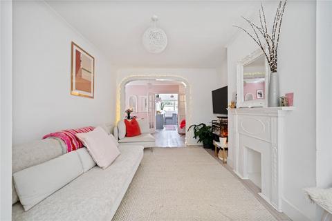 212 Alexandra Road, London, N10 2ES