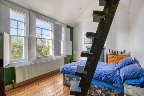188 Hewitt Avenue, London, N22 6QG