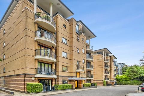 6 Ridgeway Gardens, London, N6 5XR