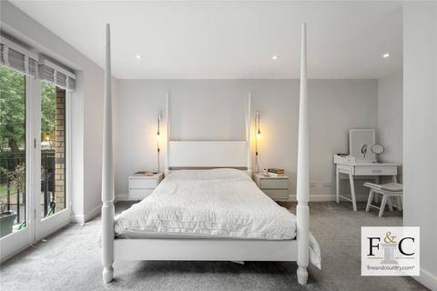 37 Ridgeway Gardens, London, N6 5XR