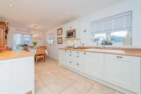 4 bedroom detached house for sale, 7 Victory Avenue, Whitchurch SY13