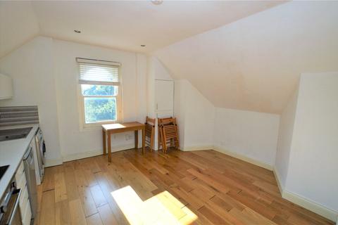 2 bedroom apartment to rent, Beulah Hill, London, SE19