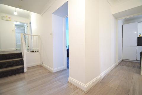 2 bedroom apartment to rent, Coombe Road, Croydon, CR0