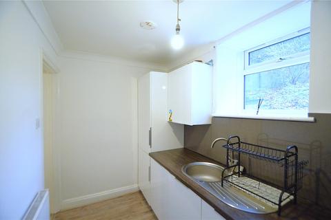 2 bedroom apartment to rent, Coombe Road, Croydon, CR0