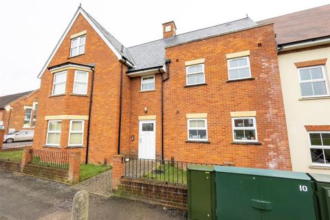 2 bedroom flat to rent, Vicarage Hill, Bedford MK45