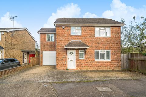 4 bedroom detached house for sale, Meadow Close, Chatham, Kent