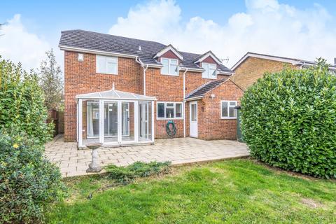 4 bedroom detached house for sale, Meadow Close, Chatham, Kent