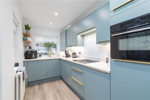 1 Beech Grove, Menston, Ilkley, LS29 6JZ
