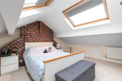 1 Beech Grove, Menston, Ilkley, LS29 6JZ