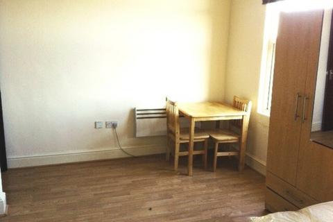 Studio to rent, N4, HARRINGAY - STUDIO FLAT