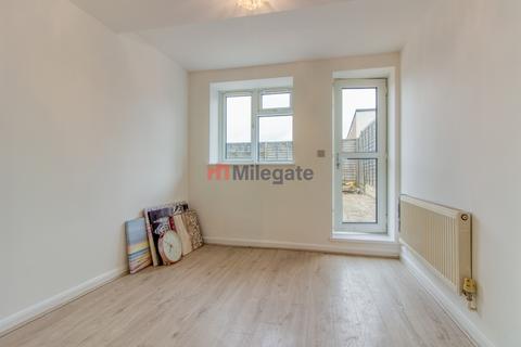 2 bedroom flat to rent, Anerley Road, London SE20