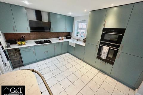 5 bedroom detached house for sale, 23a Ross, Rowley Regis