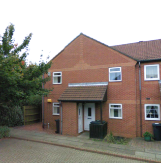 2 bedroom flat to rent, Agincourt, Hebburn