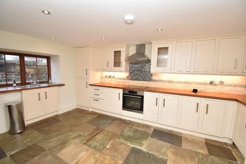 2 bedroom terraced house to rent, Spreyton, Crediton