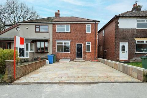 4 bedroom semi-detached house to rent, The Broadway, Bredbury, Stockport, SK6