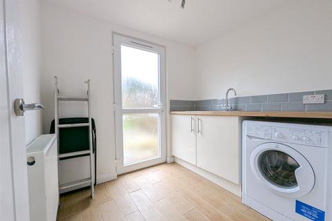 39 Highview Road, Bristol, BS15 4QN