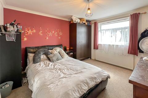 6 Ashcombe Crescent, Bristol, BS30 5NX