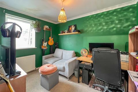 6 Ashcombe Crescent, Bristol, BS30 5NX