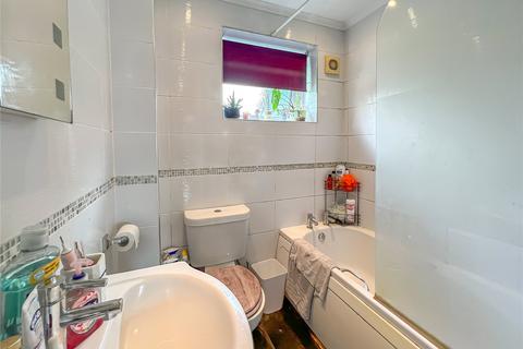 6 Ashcombe Crescent, Bristol, BS30 5NX