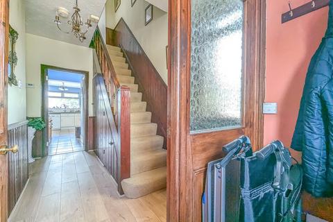 5 bedroom semi-detached house for sale, Chiphouse Road, Bristol BS15