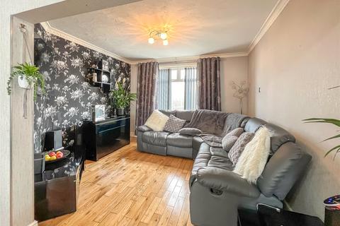 3 bedroom semi-detached house for sale, Broad Road, Bristol BS15