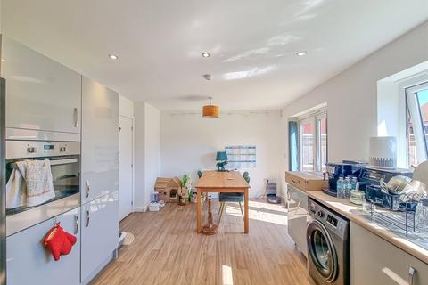 10 Faithfields Close, Hanham, Bristol, BS15 3FW