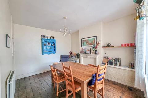 3 bedroom end of terrace house for sale, Two Mile Hill Road, Bristol BS15