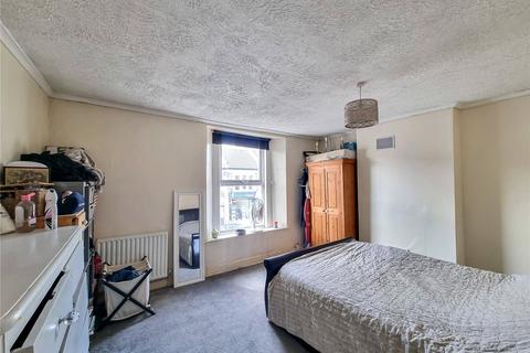 3 bedroom end of terrace house for sale, Two Mile Hill Road, Bristol BS15