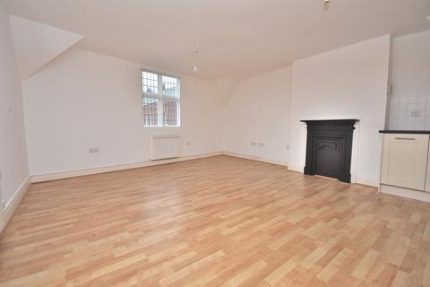 2 bedroom apartment to rent, Potter Street, Herts CM23