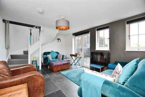 2 bedroom semi-detached house for sale, Bardfield Road, Dunmow CM6