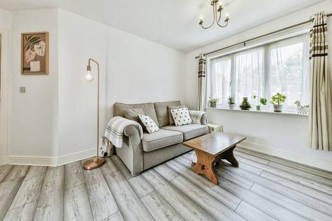 7 Braeburn Walk, Royston, SG8 5LY