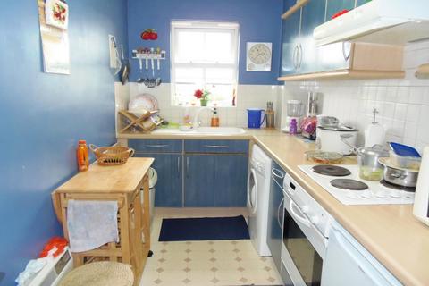 2 bedroom apartment to rent, Bluebell Way, Essex IG1
