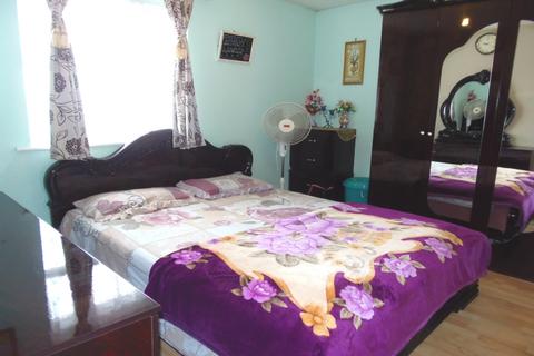 2 bedroom apartment to rent, Bluebell Way, Essex IG1