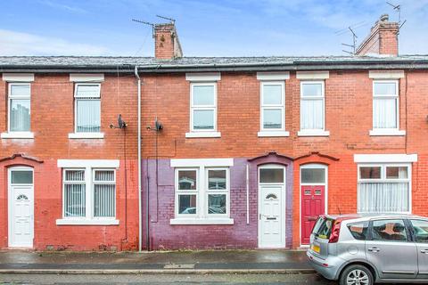 3 bedroom terraced house to rent, Clyde Street, Preston PR2