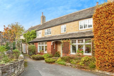 5 bedroom semi-detached house for sale, Bentley Square, Leeds LS26