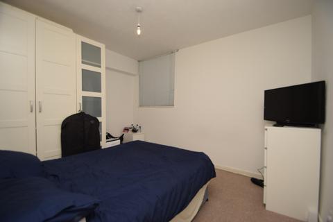 1 bedroom apartment to rent, Western Parade, Hampshire PO5