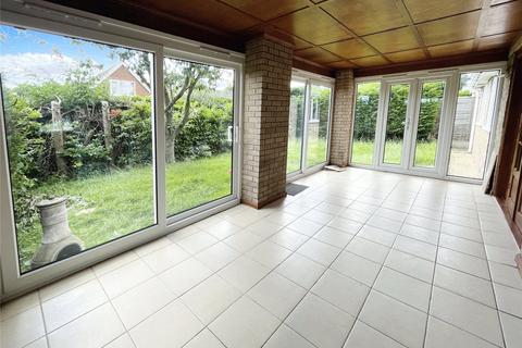 4 bedroom bungalow to rent, Sibthorpe Drive, Lincoln LN2