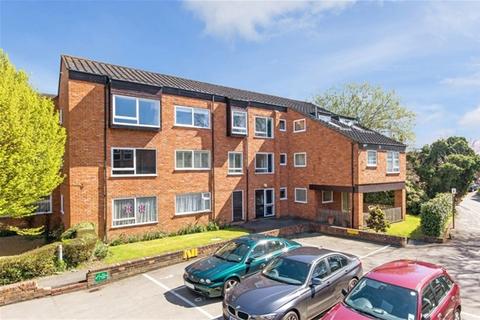 2 bedroom flat to rent, Berkley Court, Mill Street, Berkhamsted