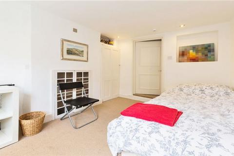 3 bedroom flat to rent, NW6