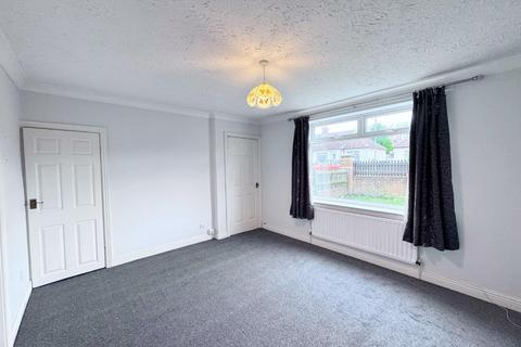 3 bedroom semi-detached house to rent, Ash Terrace, West Cornforth,