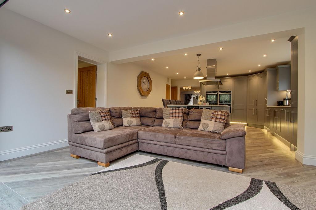 Kitchen/Family Room