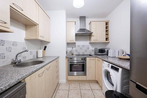 1 bedroom flat to rent, Upper Thames Street, Mansion House, London, EC4V