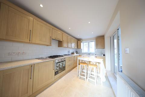 3 bedroom detached house for sale, High View Avenue, Grays