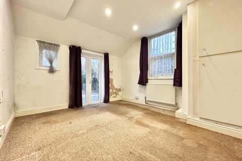 1 bedroom flat for sale, Ethelbert Road, Cliftonville